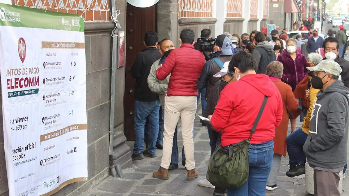 Este lunes inició la entrega de pensiones para más de 400 mil adultos mayores en la entidad y Puebla capital por parte de la Secretaría de Bienestar